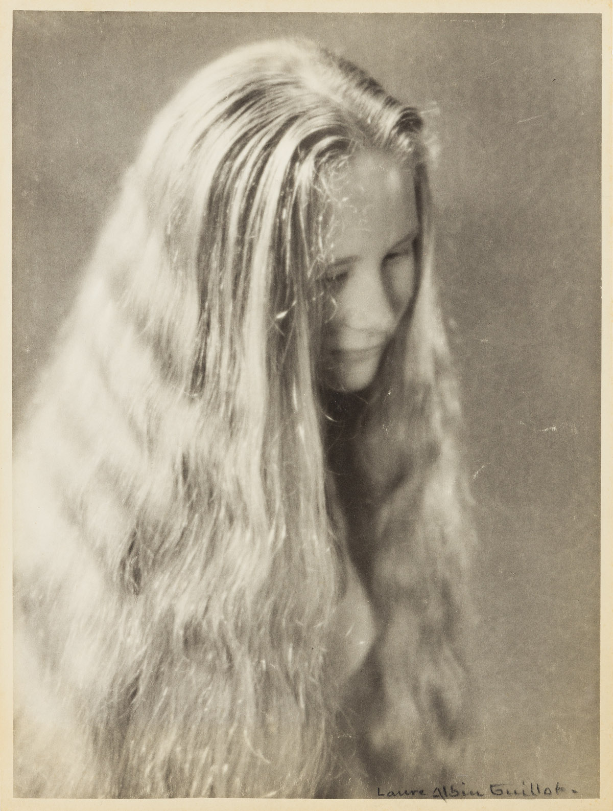 LAURE ALBIN-GUILLOT (1879-1962) Portrait of a Woman.